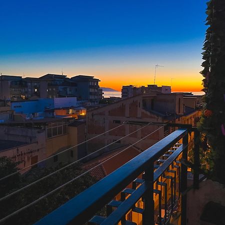 Seaview Terrace Apartment Relax & Comfort In Milazzo, Ture'S Home المظهر الخارجي الصورة